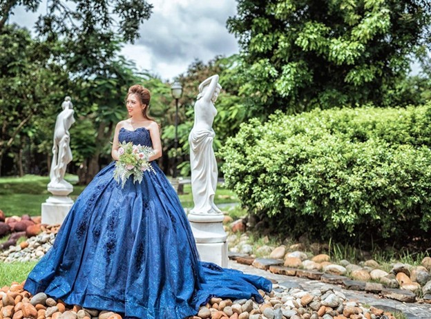 Chia sẻ hơn 82 về váy cưới màu xanh coban mới nhất  coedocomvn