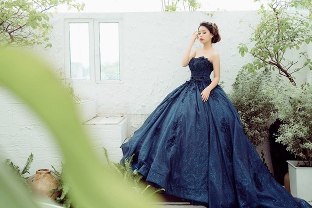 Top 5 váy cưới xanh dương giúp nàng tỏa sáng trong ngày trọng đại