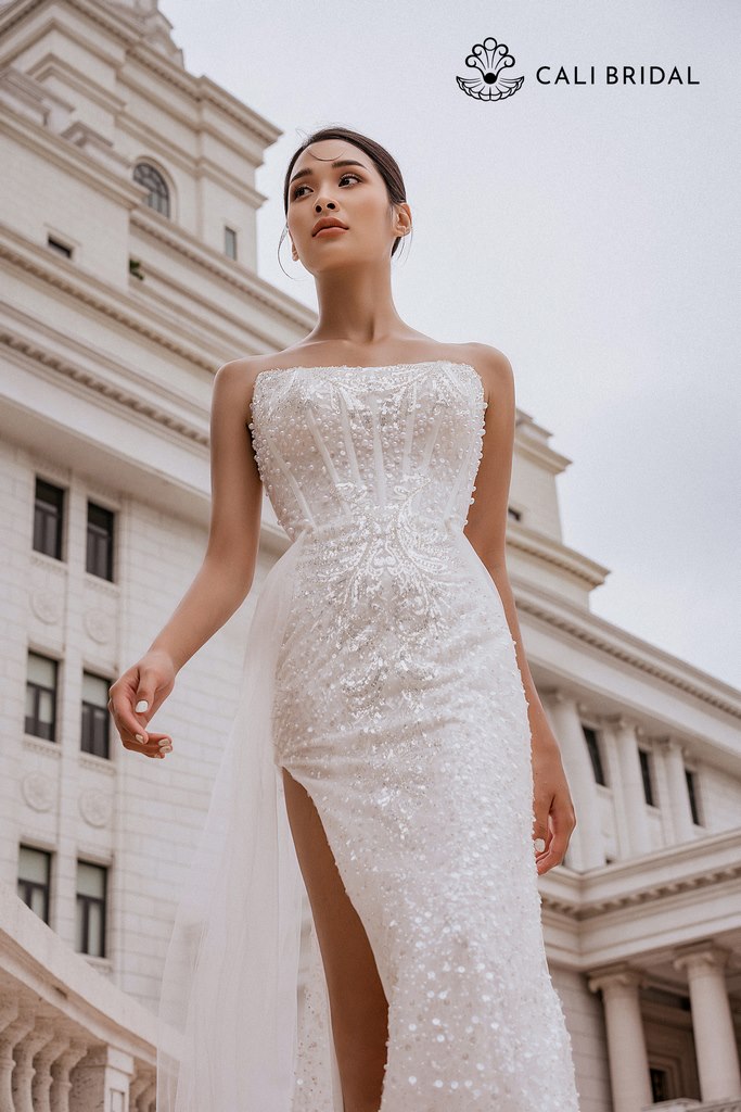 Min Bridal - ✨ NEW ARRIVAL - Váy cưới xẻ tà duyên dáng đã... | Facebook