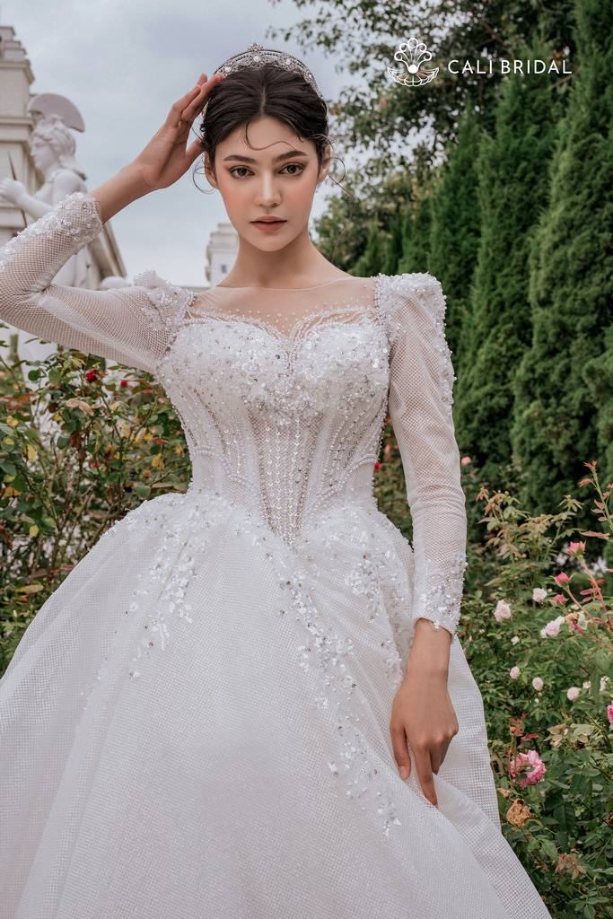 kiểu váy cưới lộng lẫy đẹp cho mọi cô dâu – Tu Linh Boutique