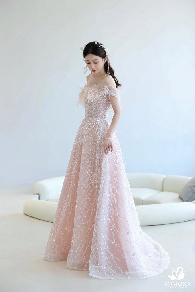 Váy hồng mang giày màu gì để giúp nàng nâng tầm phong cách | ELLY - TOP 10  Thương Hiệu Nổi Tiếng Việt Nam